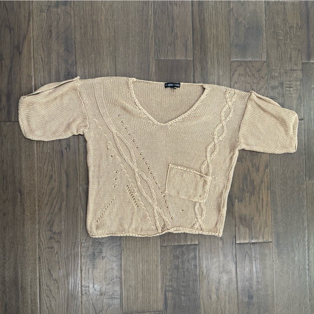 Seductions Beige Knit Short Sleeve Top